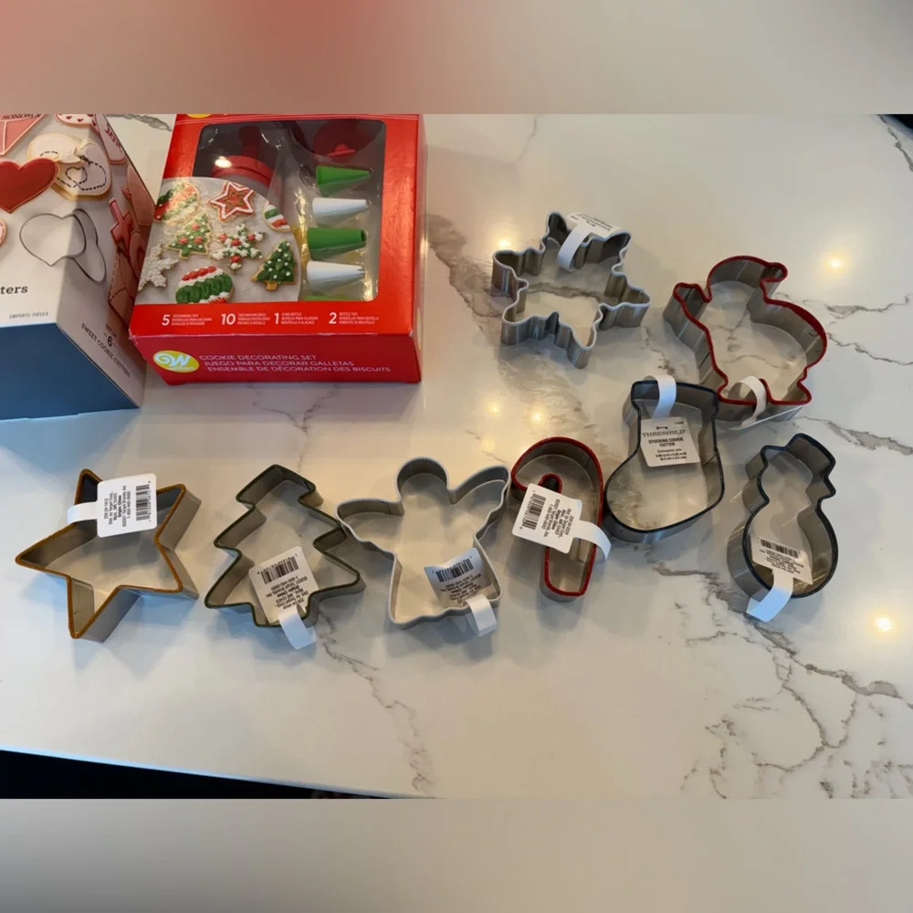 Festive Holiday Cookie Cutter Bundle
